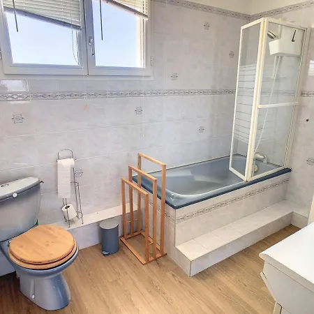 بيت للعطل Maison Renovee, 3 Chambres, Jardin, Proche De La Rochelle Et - Fr-1-710-22 Aytré